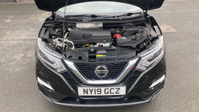 Nissan Qashqai 1.5 dCi 115 N-Connecta 5dr Diesel Hatchback